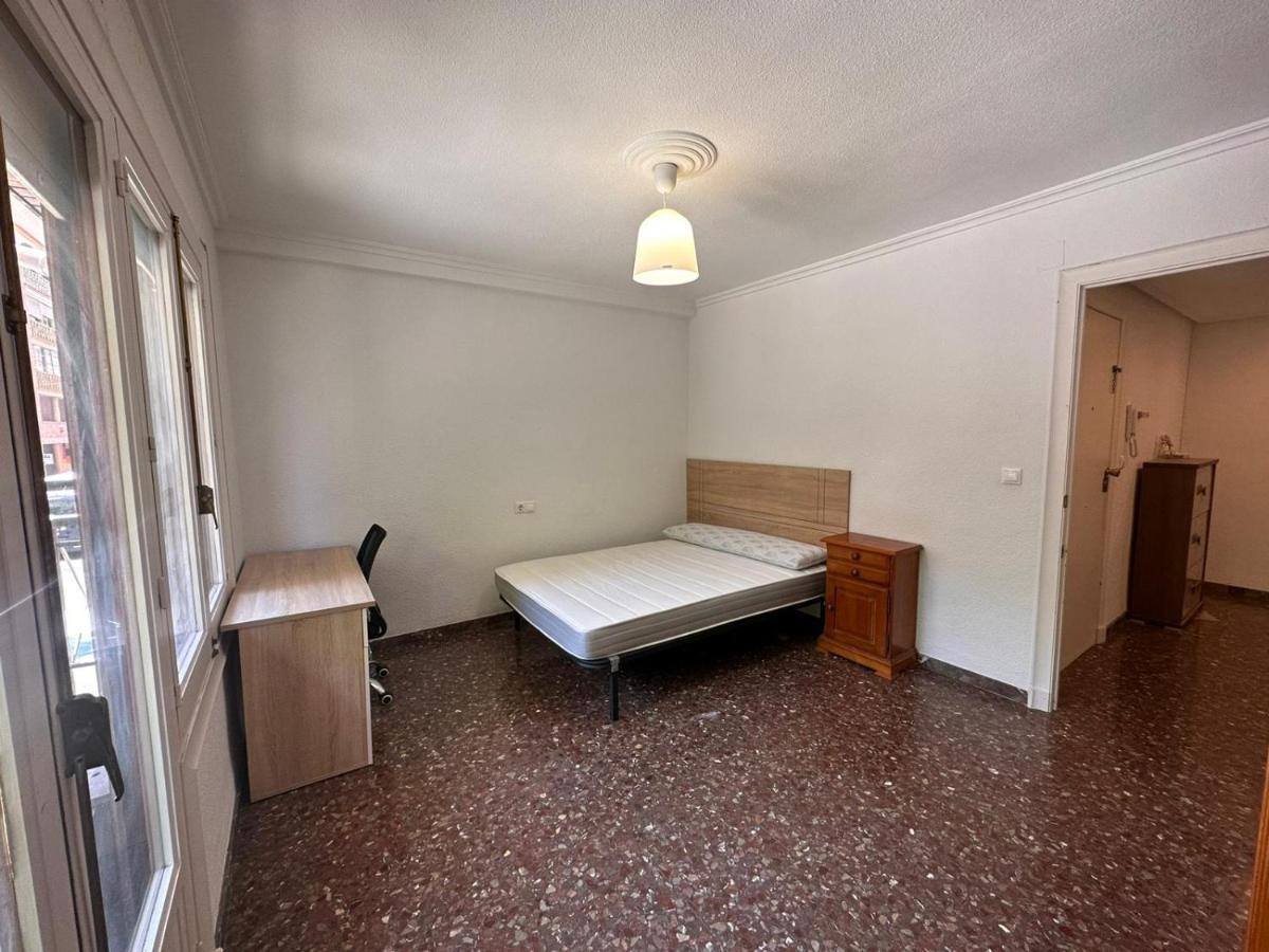 Piso 4 Dormitorios Centrico Con Gran Terraza San Juan  Bagian luar foto